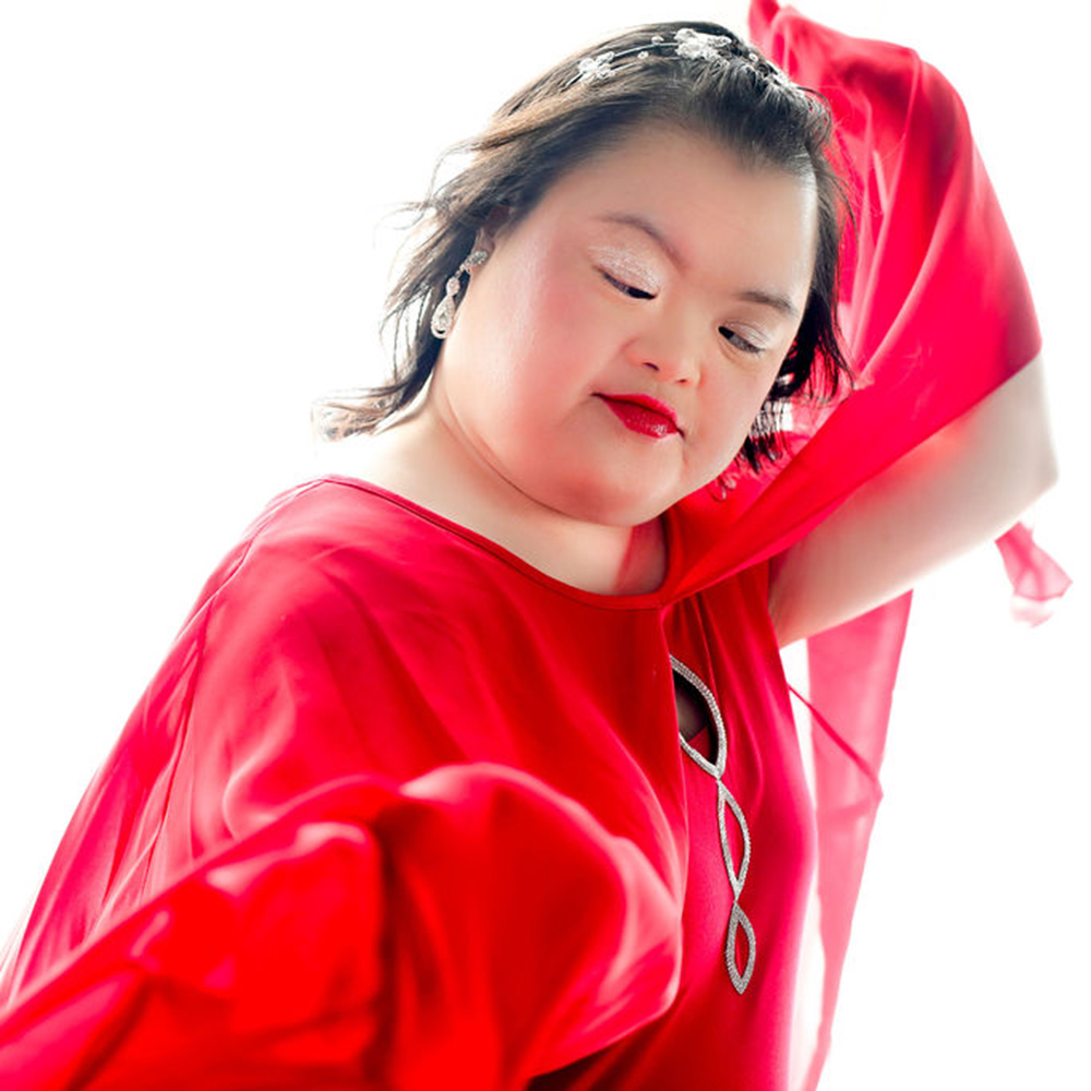 Client performing as a Geisha